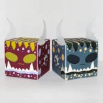 cajas de halloween cerradas con diseño de personajes miniatura