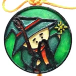 Amuleto de mago sabio artesanal pintado a mano
