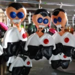 Llaveros colgantes de Drácula con uniforme de Hapkido