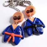 Llaveros planos de Judo cinturón negro y naranja