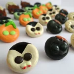 Colección de prendedores de terror con Drácula y zombies